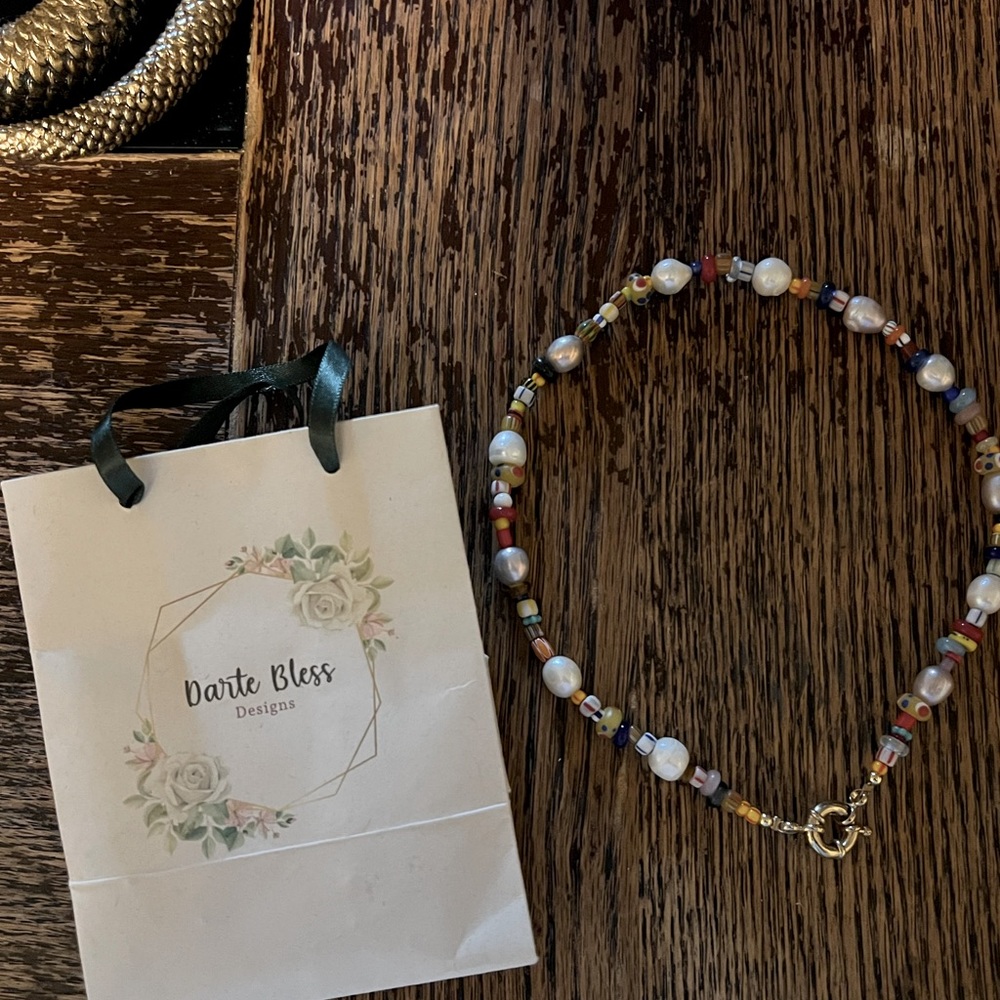 Darte Bless, Pearl and Coral Charm Necklace